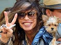 Anjing Jadi Sahabat Setia Steven Tyler